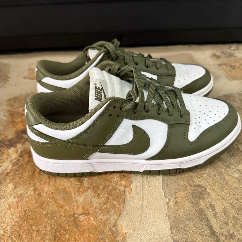 Nike Olive and White Low-Top Sneakers - Picture 3 of 4